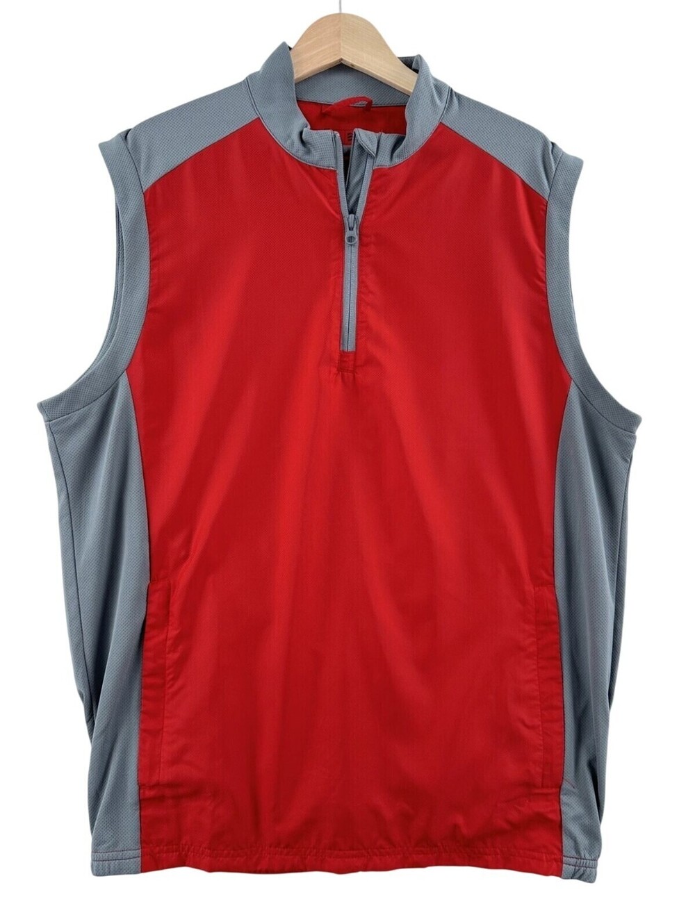 Adidas Golf Men's Water Resist Windproof 1/4 Zip Vest Medium